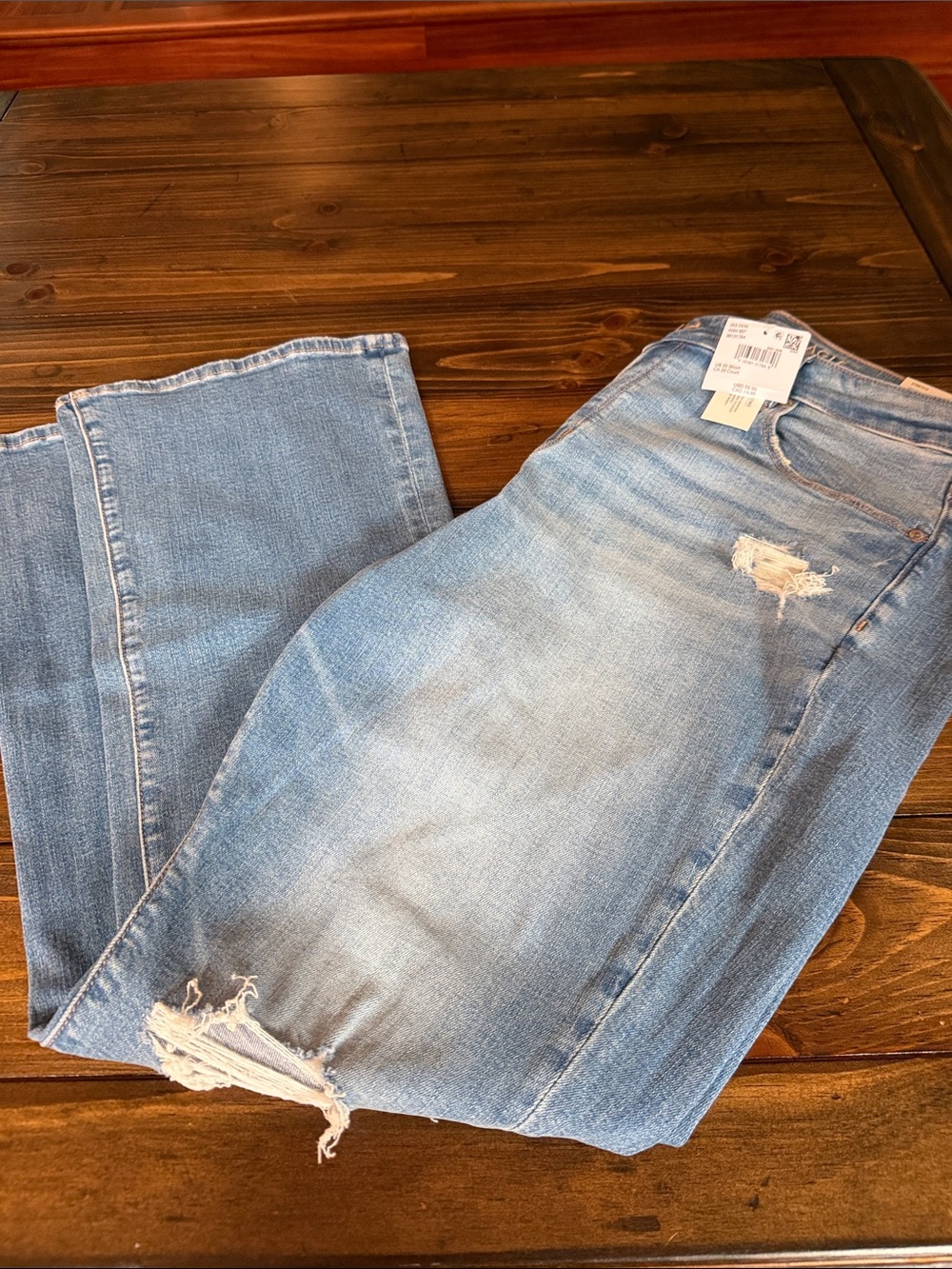 American Eagle Light Blue Distressed High Rise Skinny Kick Jeans, 20 Short